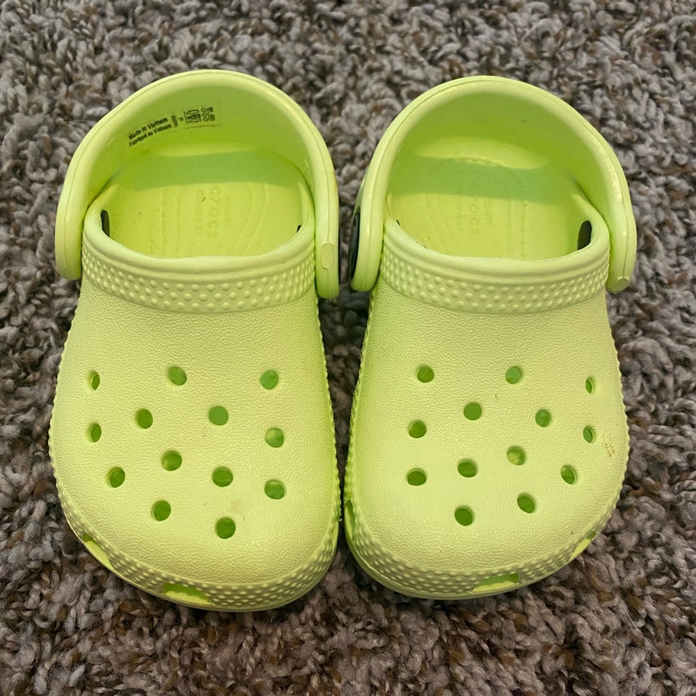 Crocs